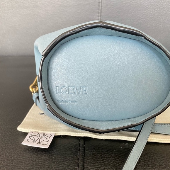 Loewe Elephant mini bag in classic calfskin - Picture 3 of 6